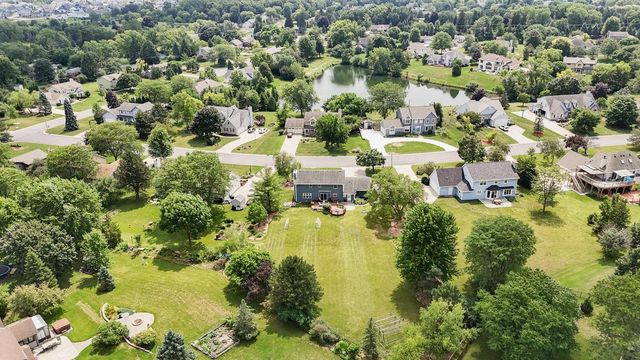 N65W14482 Redwood DRIVE, Menomonee Falls, WI 53051