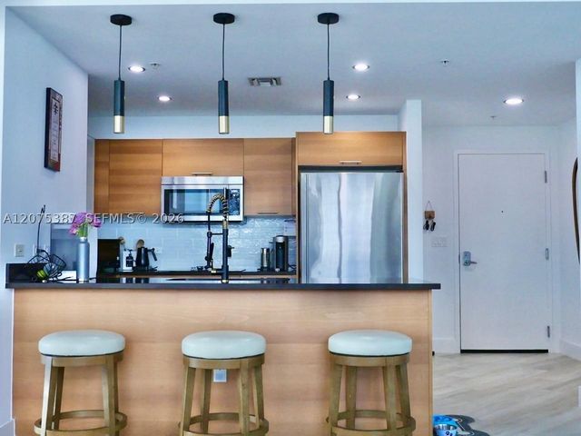 3301 NE 1st Ave H0915, Miami, FL 33137