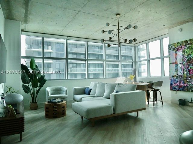3301 NE 1st Ave H0915, Miami, FL 33137