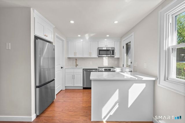 211 East Main Street C28, Branford, CT 06405