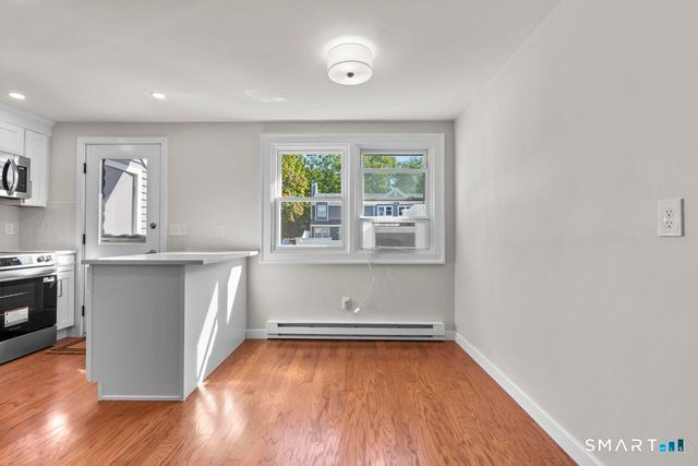 211 East Main Street C28, Branford, CT 06405