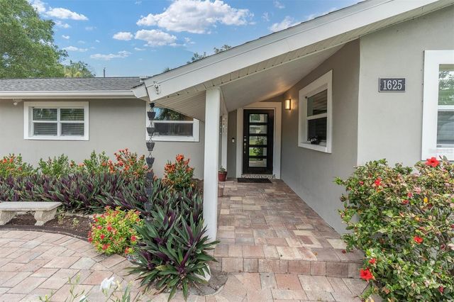 1625 NORTH DAKOTA AVENUE NE, St Petersburg, FL 33703