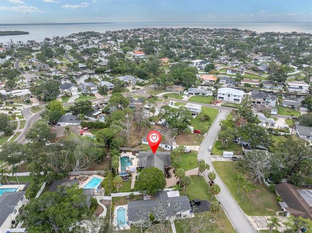 1625 NORTH DAKOTA AVENUE NE, St Petersburg, FL 33703
