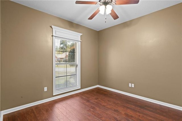 162 PINEWOOD Avenue, Pineville, LA 71360