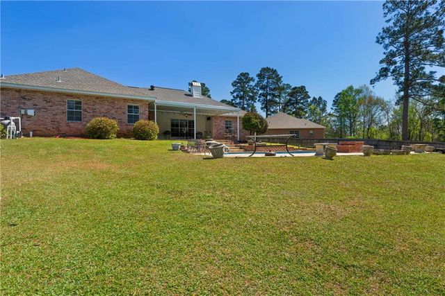 162 PINEWOOD Avenue, Pineville, LA 71360