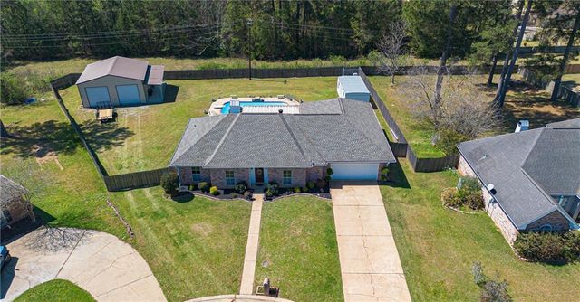 162 PINEWOOD Avenue, Pineville, LA 71360