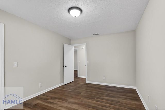 623 Georgia Avenue, Hinesville, GA 31308