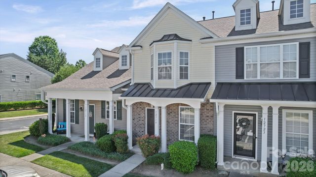12719 Persimmon Tree Drive, Charlotte, NC 28273