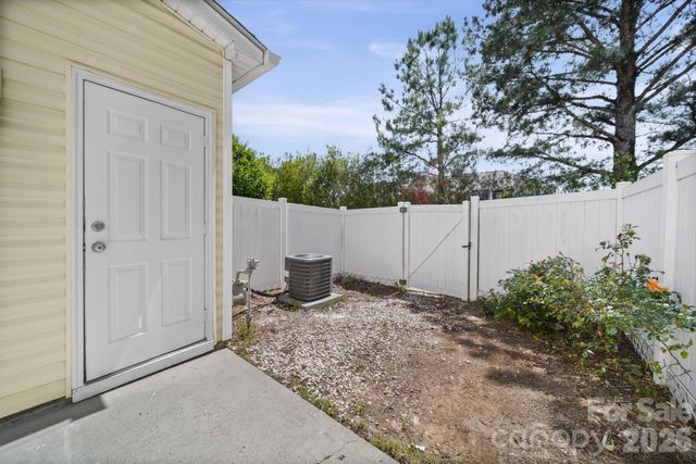 12719 Persimmon Tree Drive, Charlotte, NC 28273