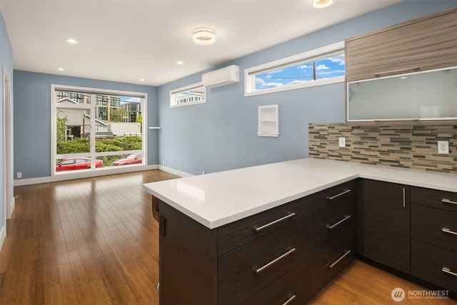 1761 20th Avenue S, Seattle, WA 98144