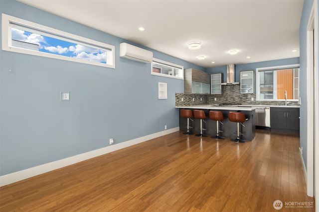 1761 20th Avenue S, Seattle, WA 98144