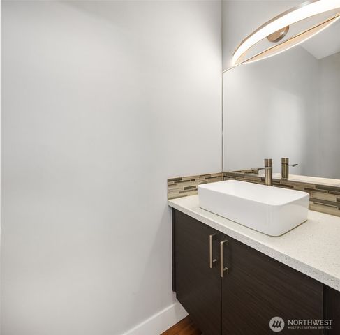 1761 20th Avenue S, Seattle, WA 98144