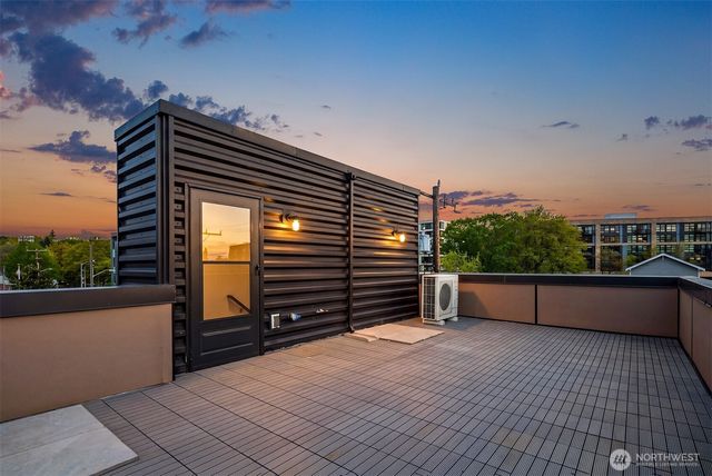 1761 20th Avenue S, Seattle, WA 98144