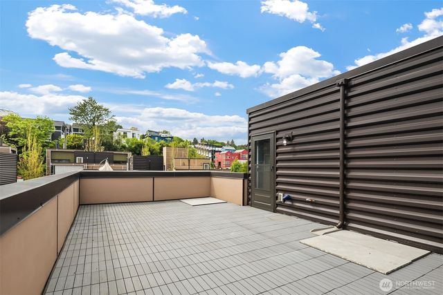 1761 20th Avenue S, Seattle, WA 98144