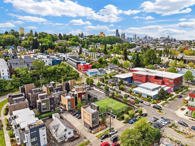 1761 20th Avenue S, Seattle, WA 98144