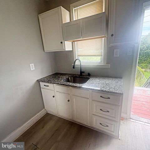 4945 EDGEMERE AVE, Baltimore, MD 21215