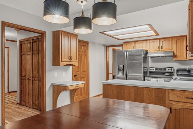 9015 Spring View Drive, Fort Wayne, IN 46804