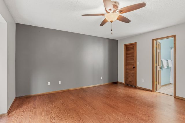 9015 Spring View Drive, Fort Wayne, IN 46804