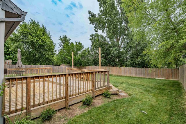 9015 Spring View Drive, Fort Wayne, IN 46804