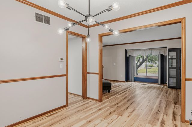 9015 Spring View Drive, Fort Wayne, IN 46804