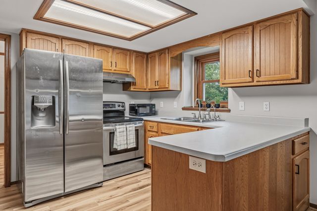 9015 Spring View Drive, Fort Wayne, IN 46804