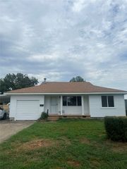 511 N Hodge Street, Sapulpa, OK 74066