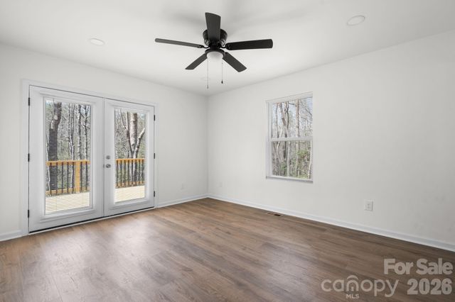 102 Kitchings Drive, Valdese, NC 28690