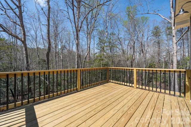 102 Kitchings Drive, Valdese, NC 28690