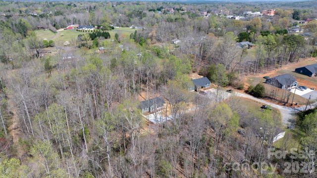 102 Kitchings Drive, Valdese, NC 28690
