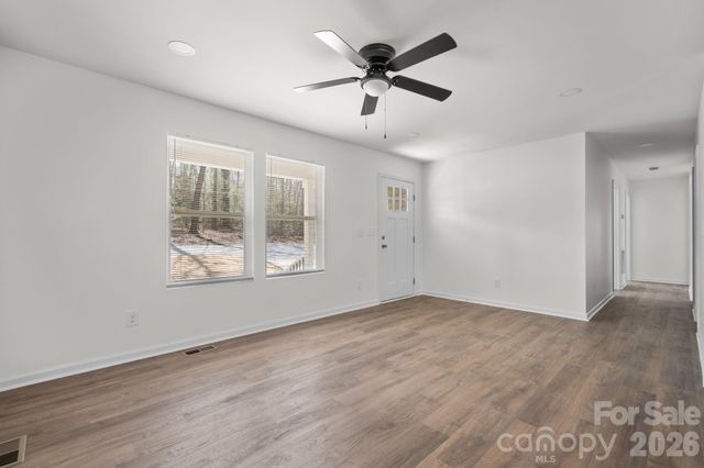 102 Kitchings Drive, Valdese, NC 28690