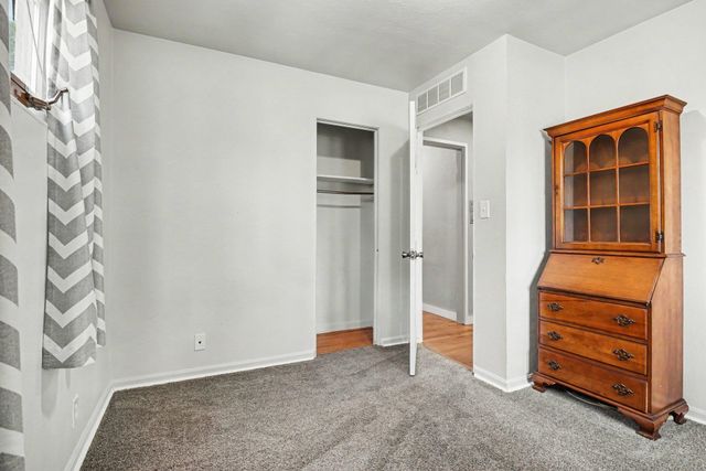 1144 Congress Avenue, South Bend, IN 46615