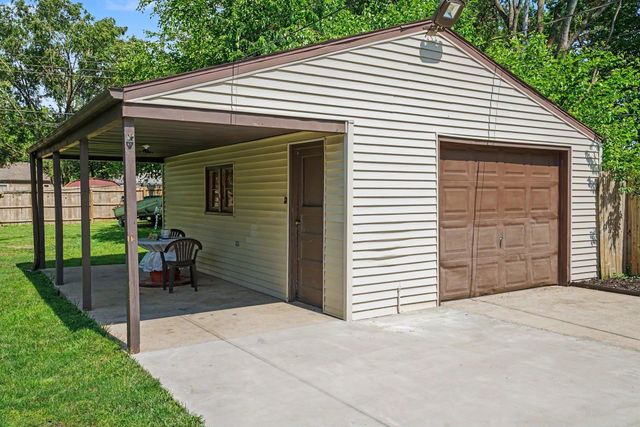 1144 Congress Avenue, South Bend, IN 46615