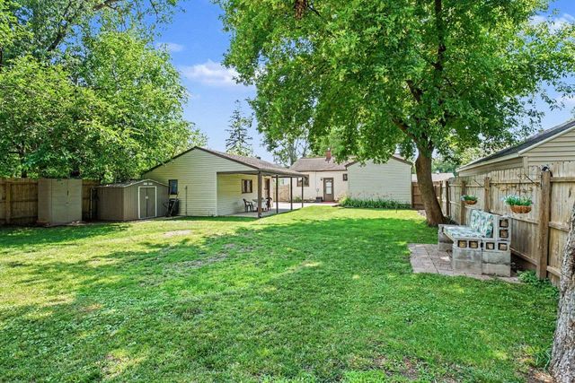1144 Congress Avenue, South Bend, IN 46615