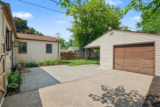 1144 Congress Avenue, South Bend, IN 46615