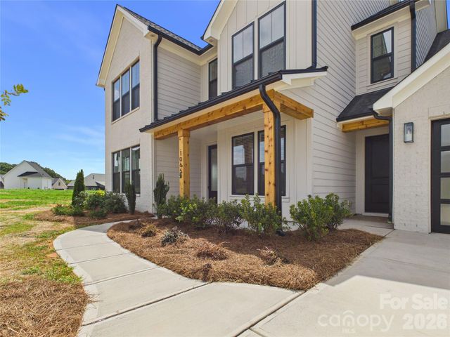 1065 Rolling Meadows Drive 08, Mooresville, NC 28115