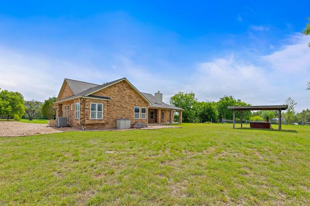 221 Mustang Mesa, Liberty Hill, TX 78642