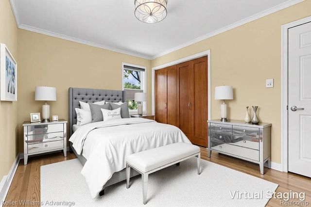 19994 Hunt Club Drive, Harper Woods, MI 48225