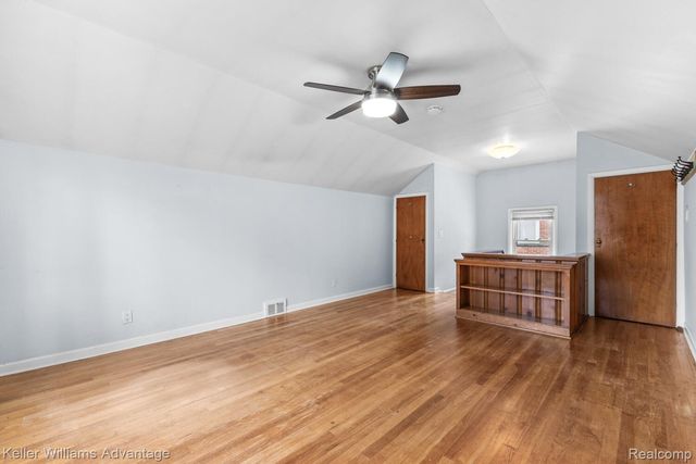 19994 Hunt Club Drive, Harper Woods, MI 48225