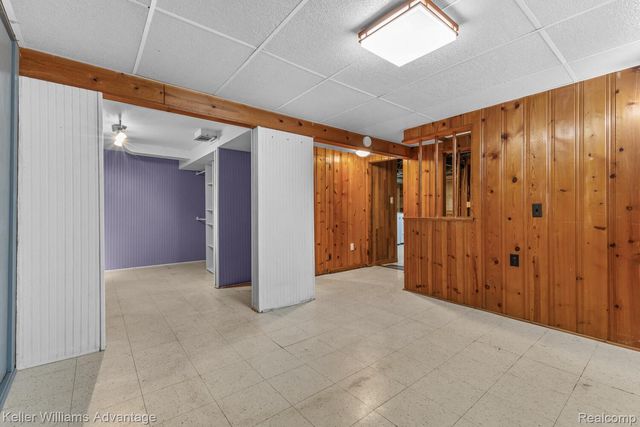19994 Hunt Club Drive, Harper Woods, MI 48225