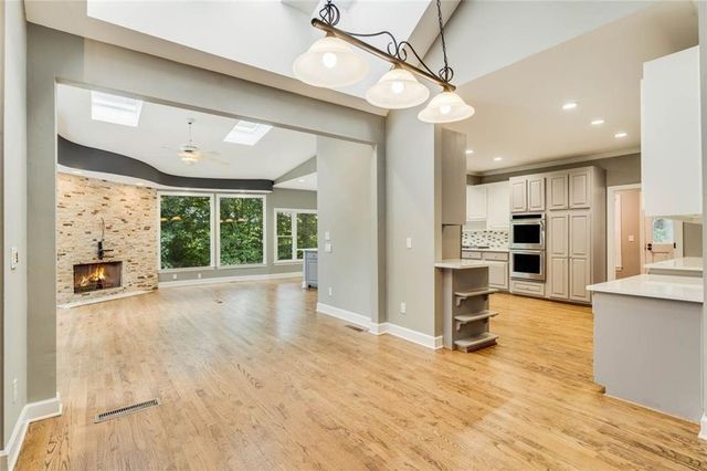 160 Grogans Landing, Atlanta, GA 30350