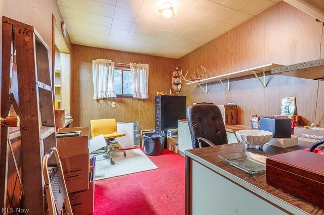 1603 Chestnut Grove Road, Salem, OH 44460