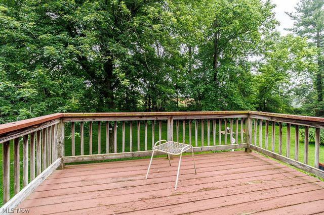 1603 Chestnut Grove Road, Salem, OH 44460