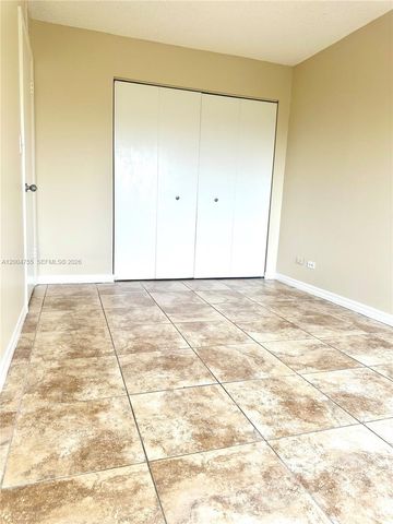 6601 SW 116th Ct 403, Miami, FL 33173