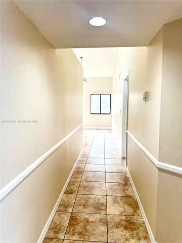 6601 SW 116th Ct 403, Miami, FL 33173