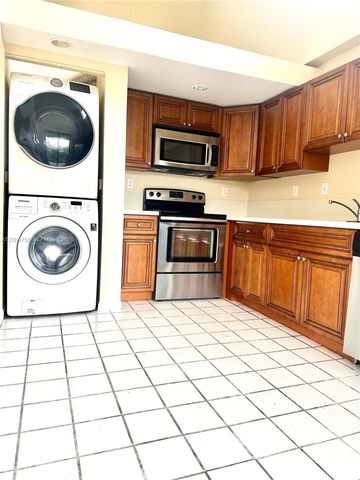 6601 SW 116th Ct 403, Miami, FL 33173