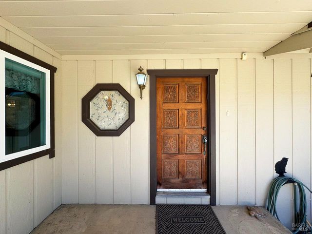 3774 Leal Dr, Lakeport, CA 95453
