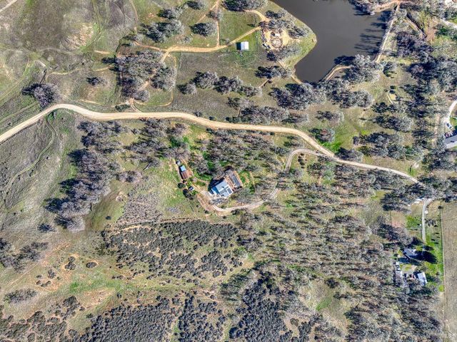 3774 Leal Dr, Lakeport, CA 95453