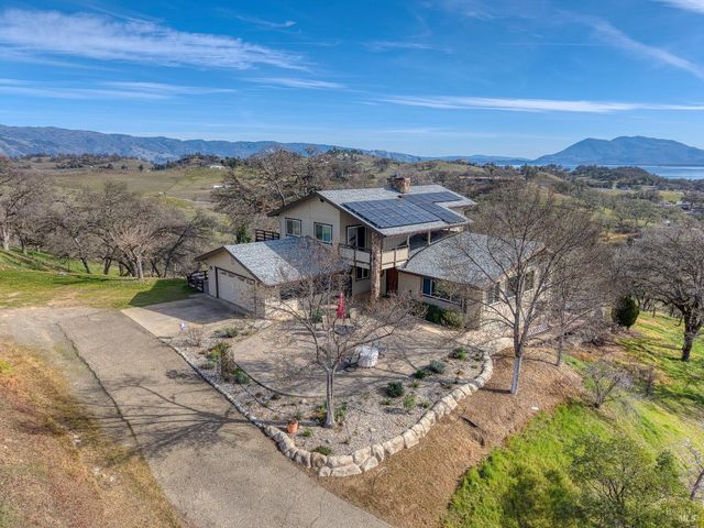 3774 Leal Dr, Lakeport, CA 95453