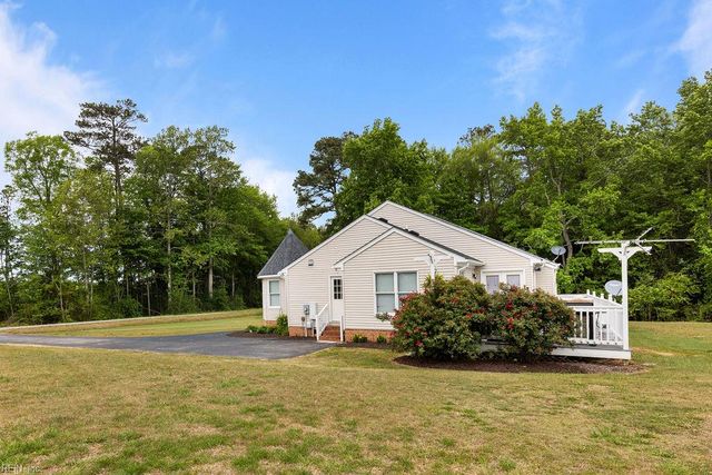 16199 Drake RD, Sedley, VA 23878