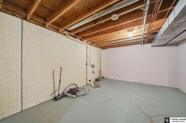 2257 Westwood Drive, Crete, NE 68333